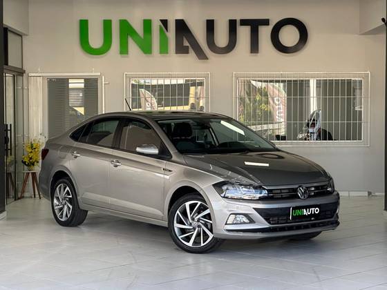 VOLKSWAGEN VIRTUS 1.0 200 TSI HIGHLINE AUTOMÁTICO